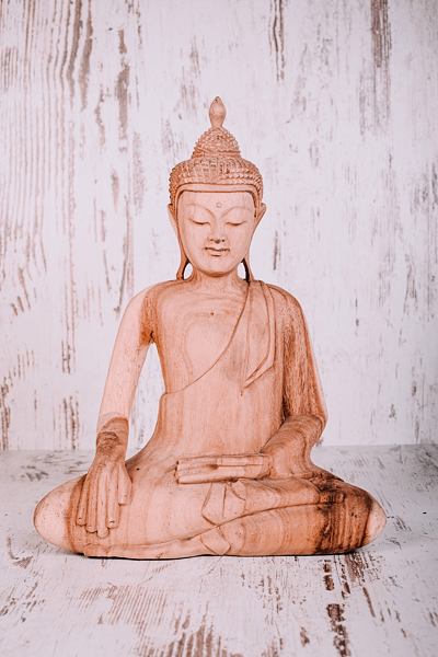 Socha Buddhy Bhumisparsa Mudra