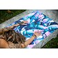 YOGGYS OUTLET [TROPICAL ISLAND] cestovní podložka na jógu 1.5 mm modro-růžová s tropickým designem